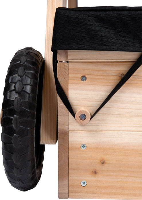 Bac à sable avec bancs et table