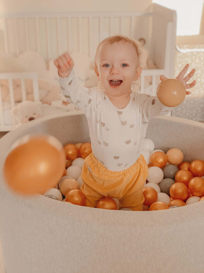 Piscine à Balles gris clair 110x110x40 avec balles 600pcs (beige, gris, blanc)