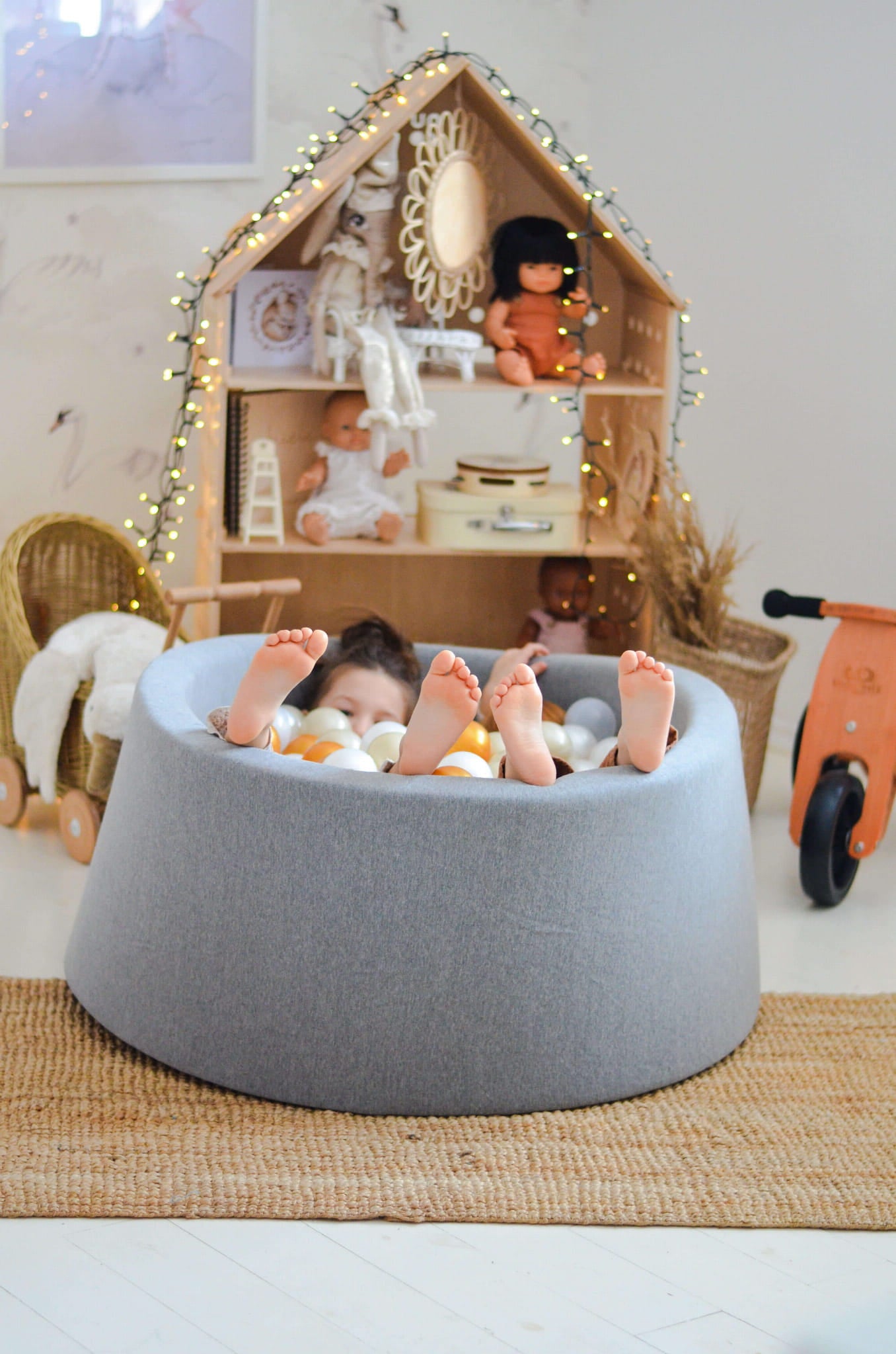 Piscine à balles 90x30cm gris avec balles 200pcs (blanc, gris, turquoise, jaune, menthe)