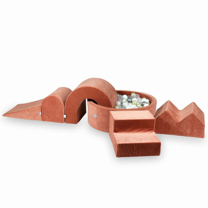 Jeu en mousse avec piscine ronde 90x30 Velvet Soft Canyon Clay + 5 éléments + 200 balles (transparent, blanc, perle, argent, or clair)