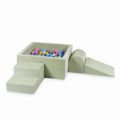 Ensemble de jeu en mousse avec piscine carrée 90x90x40 Velvet Soft Lightmint + 400 balles (blanc, argent, rose poudré, jaune, bleu bébé)