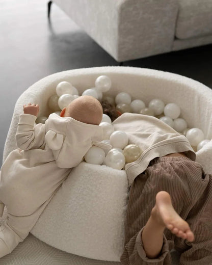 Piscine à Balles | Boucle Blanc - 90x30 +200 balles (transparent, blanc, perle, or clair)