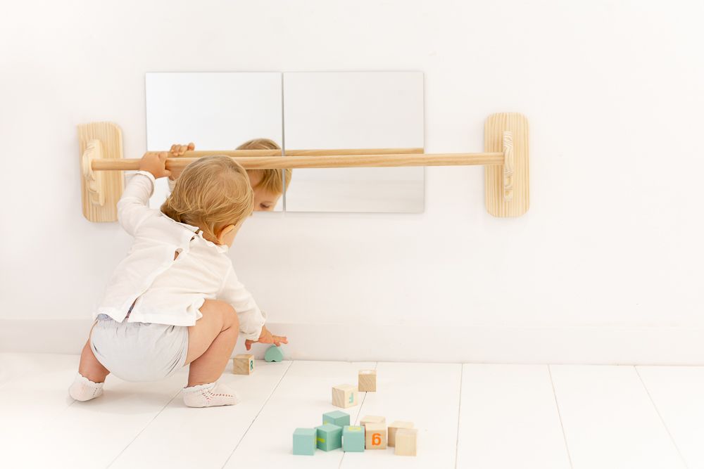 Miroir Enfant Montessori avec Barre d Appui - pin - 90x70 cm - Atmosphera créateur d'intérieur