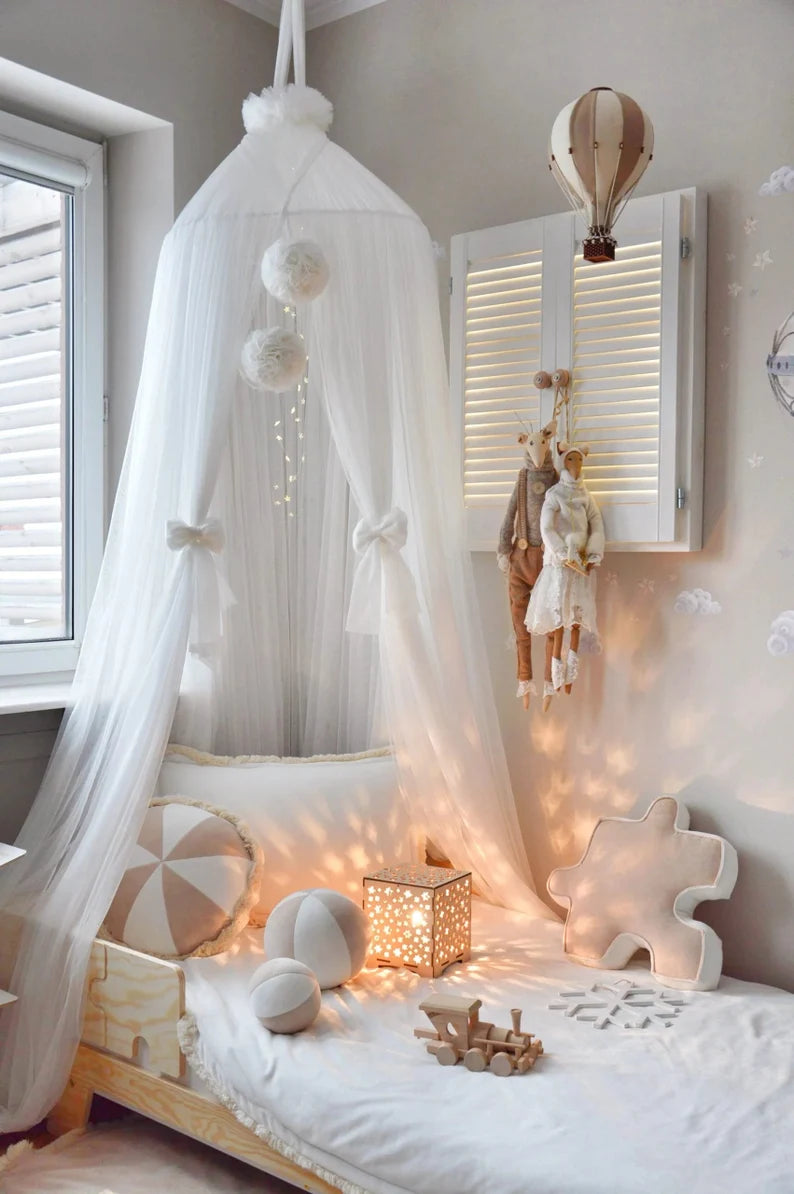 Pompons décoratifs en tulle