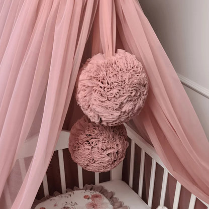 Pompons décoratifs en tulle